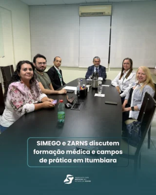 Reunião sobre formação médica